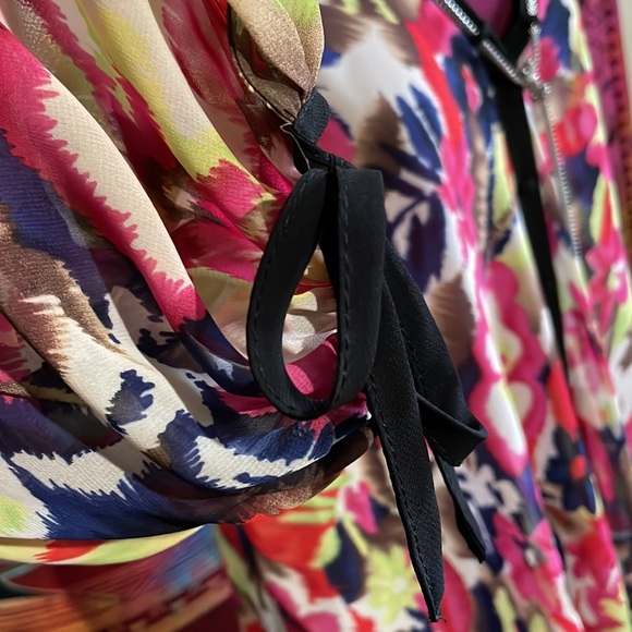 Bisou bisou tunic - Picture 7 of 9